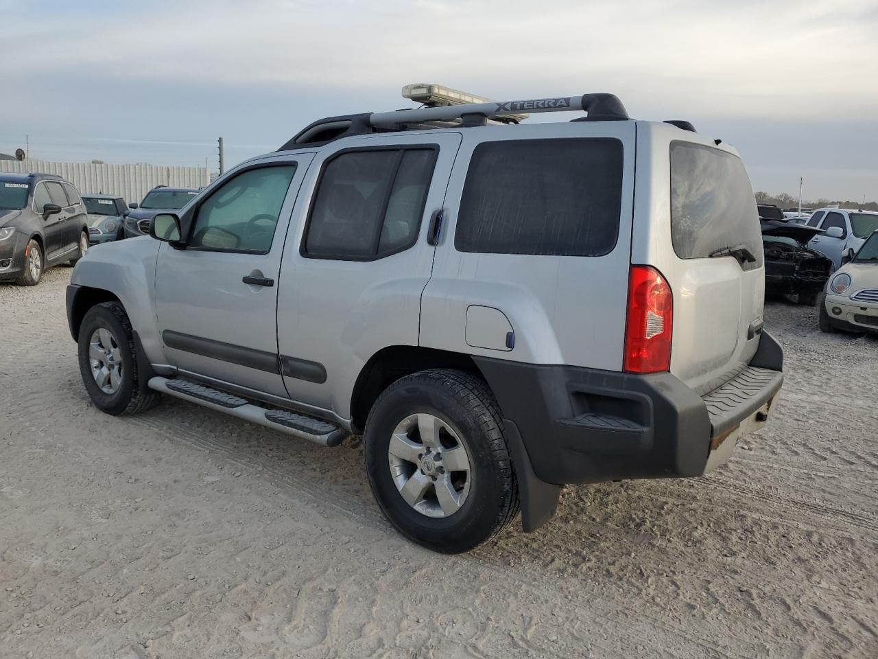 Nissan Xterra Off Road Image 5