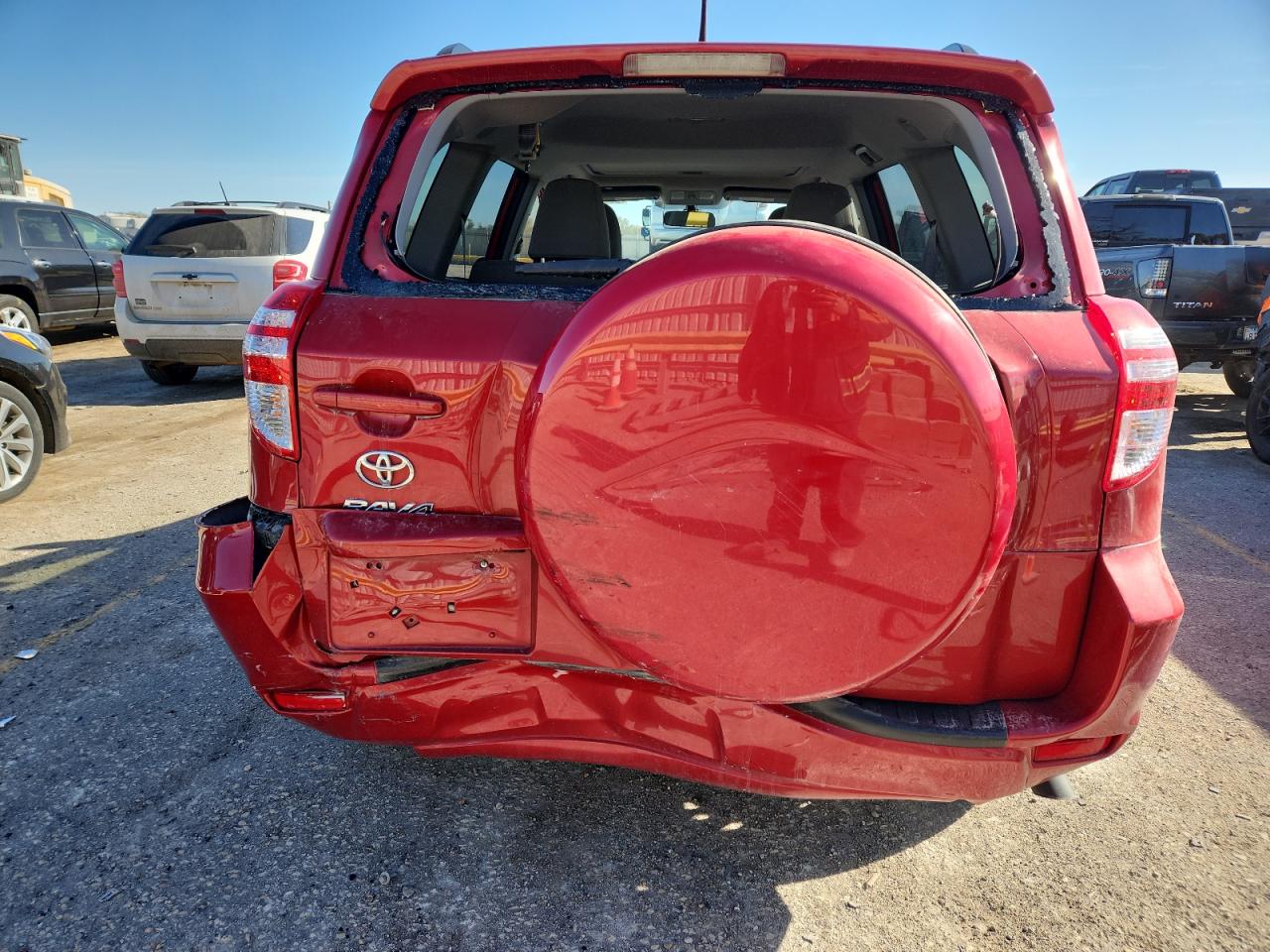 Toyota RAV4 Image 10