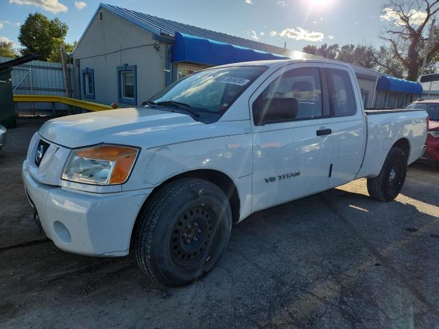  Salvage Nissan Titan