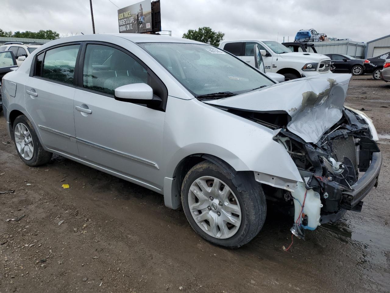 Nissan Sentra 2.0 Image 9