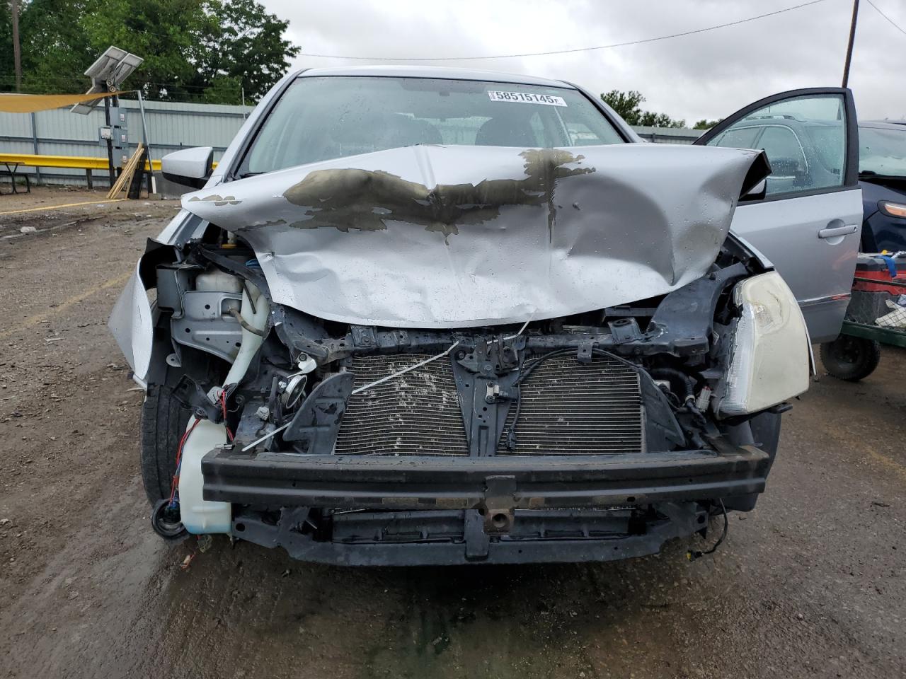 Nissan Sentra 2.0 Image 4