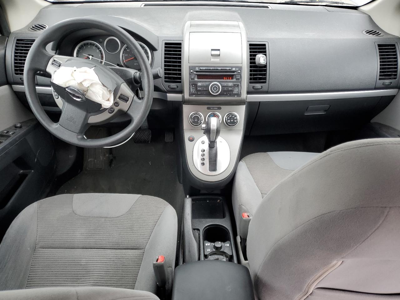 Nissan Sentra 2.0 Image 8