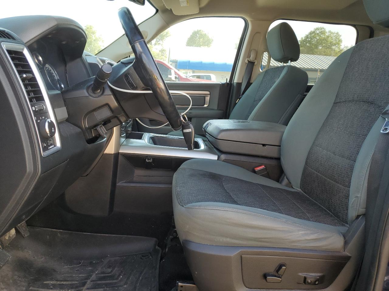 Ram 1500 Slt Image 8