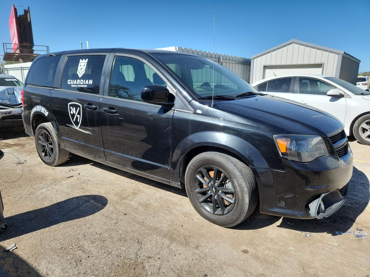 Dodge Caravan Se Image 3