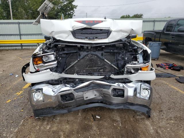 GMC Sierra C1500 Slt Image 3