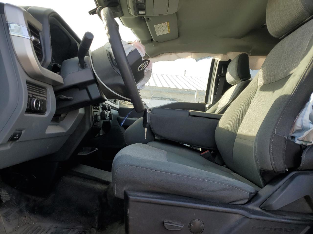 Ford F-250 Super Duty Image 7