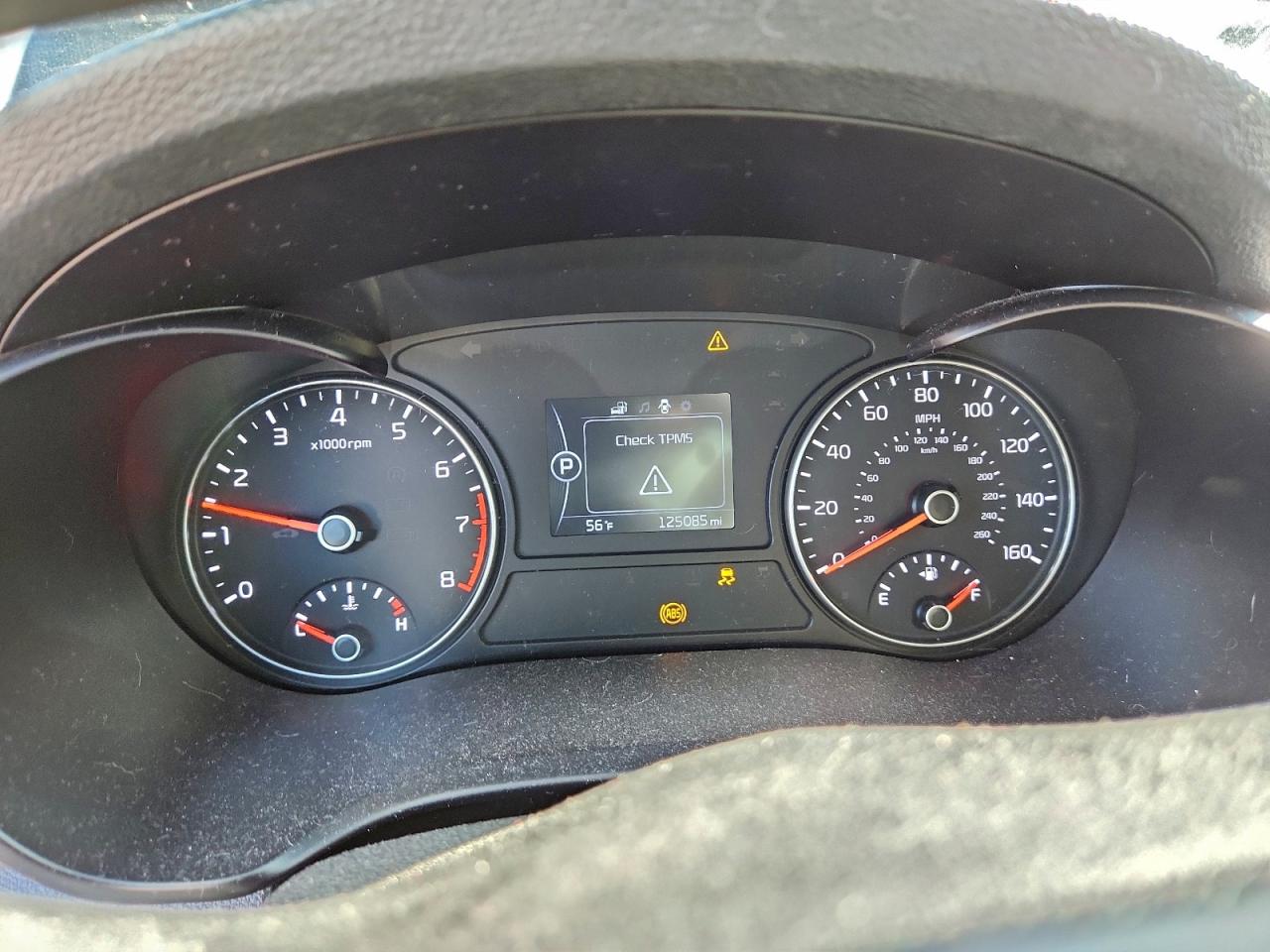 Kia Optima Lx Image 9