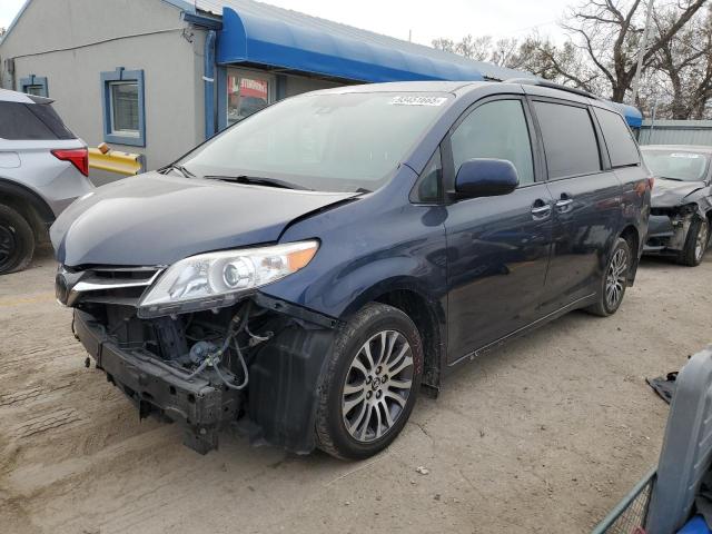  Salvage Toyota Sienna