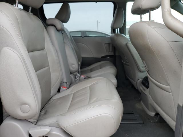 Toyota Sienna Xle Image 11