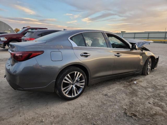 INFINITI Q50 Luxe Image 5