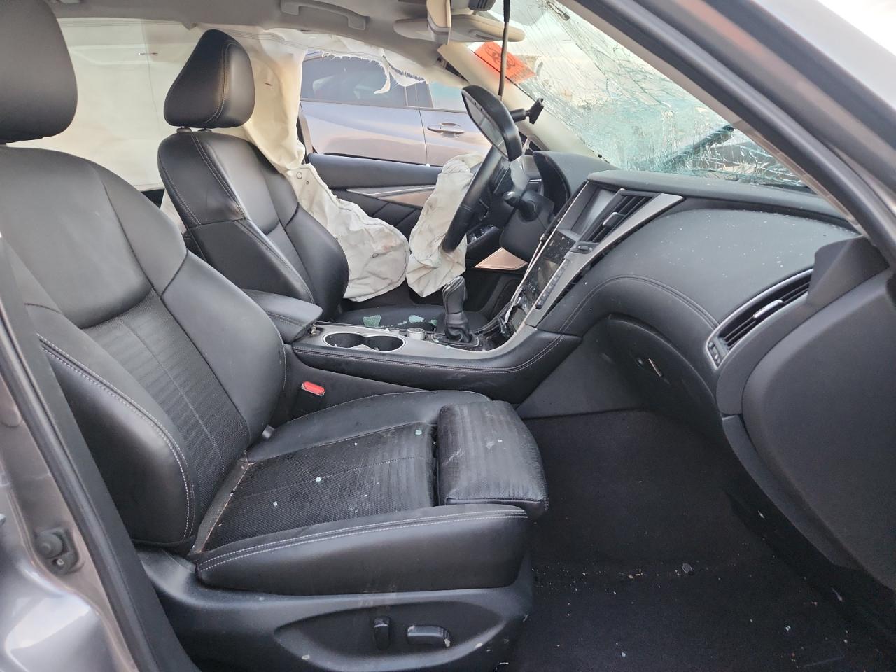 INFINITI Q50 Luxe Image 7