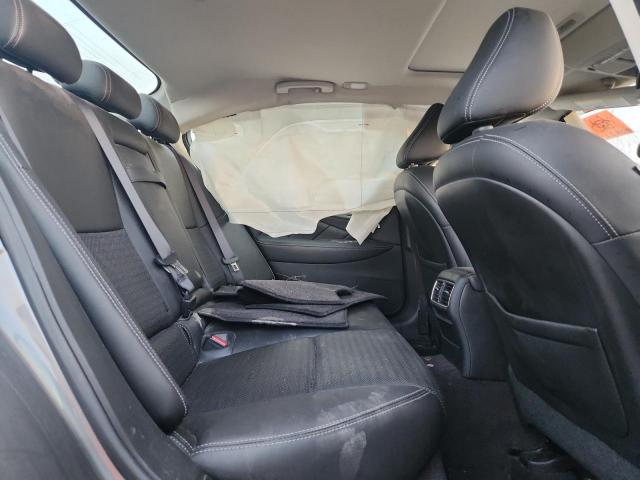 INFINITI Q50 Luxe Image 8