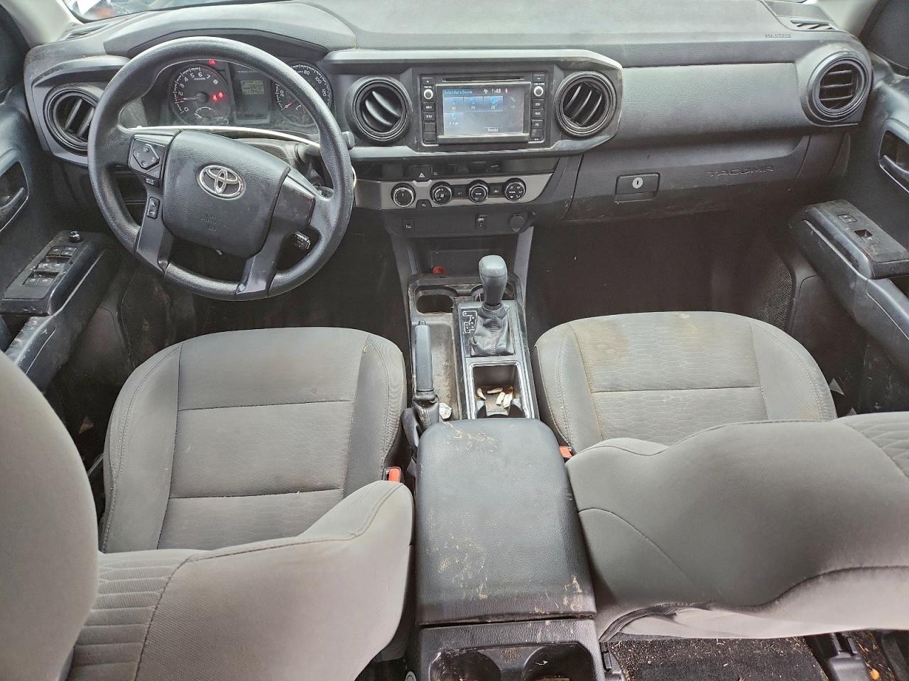 Toyota Tacoma Double Cab Image 7