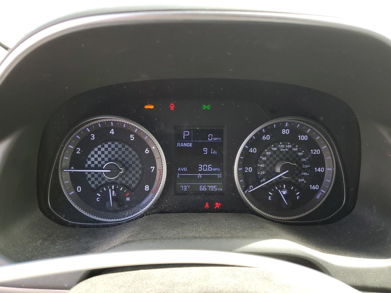 Hyundai ELANTRA Se Image 6