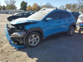  Salvage Hyundai KONA