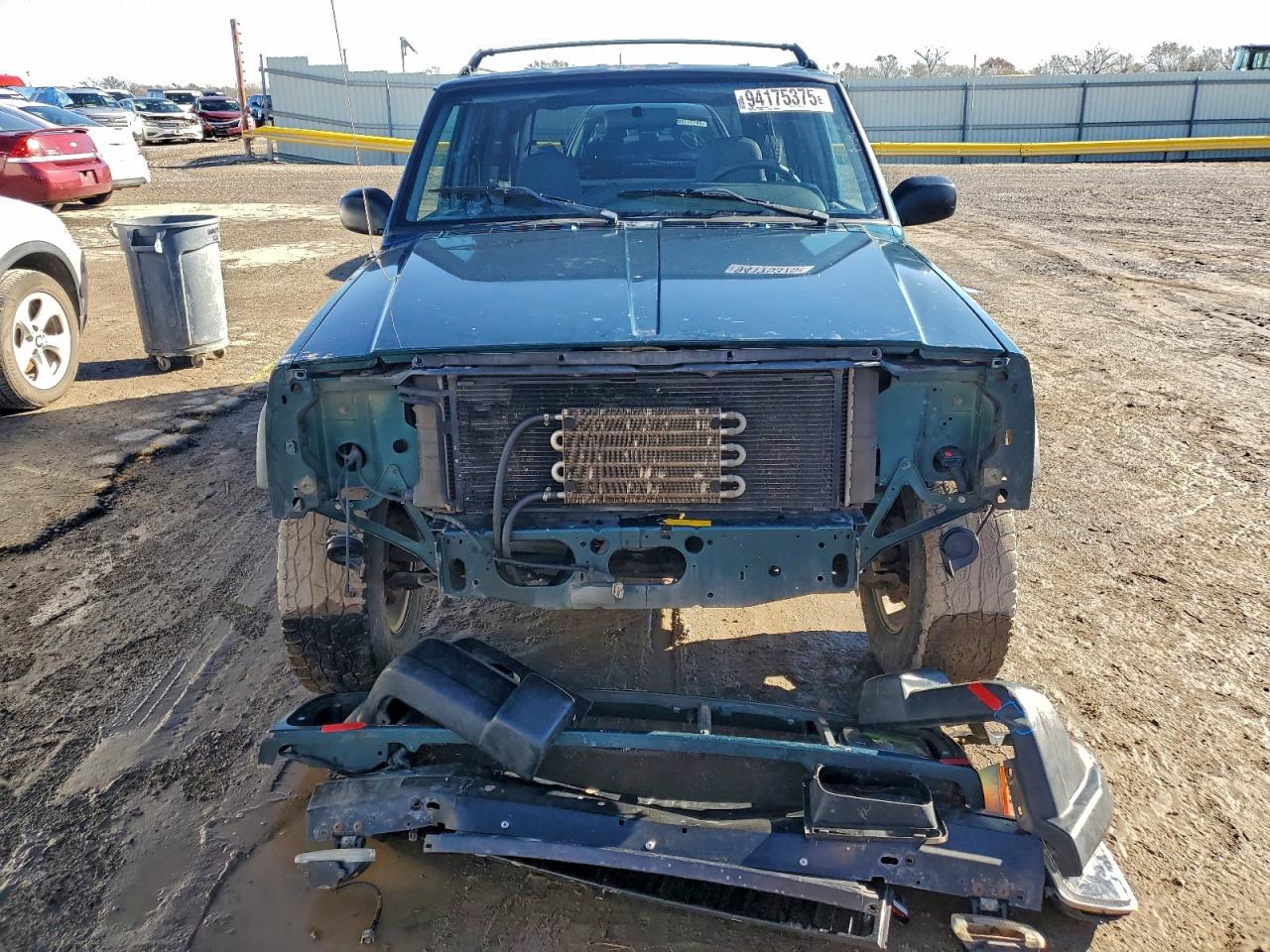 Jeep Grand Cherokee Sport Image 14