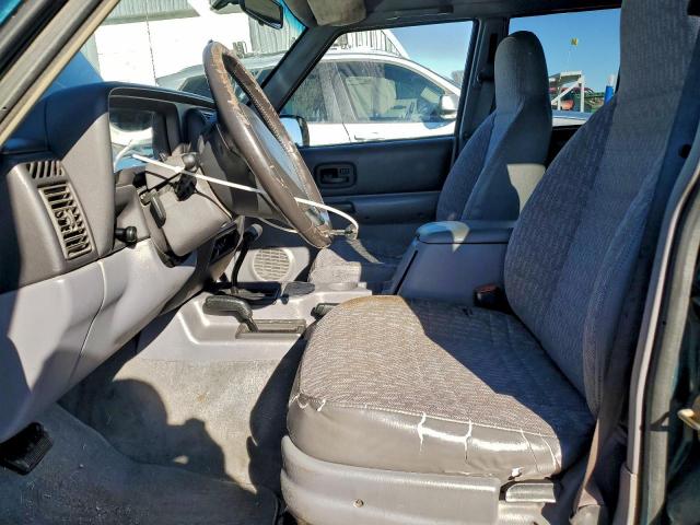 Jeep Grand Cherokee Sport Image 12