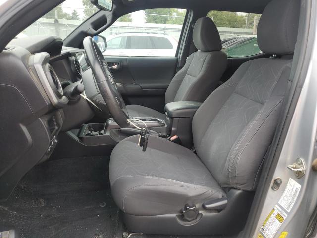 Toyota Tacoma Double Cab Image 8