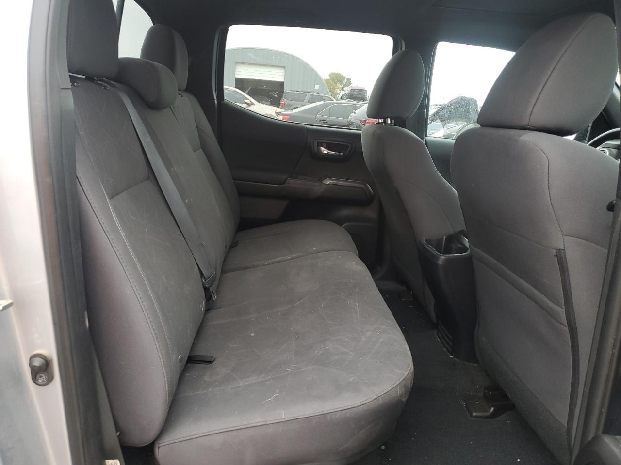 Toyota Tacoma Double Cab Image 6