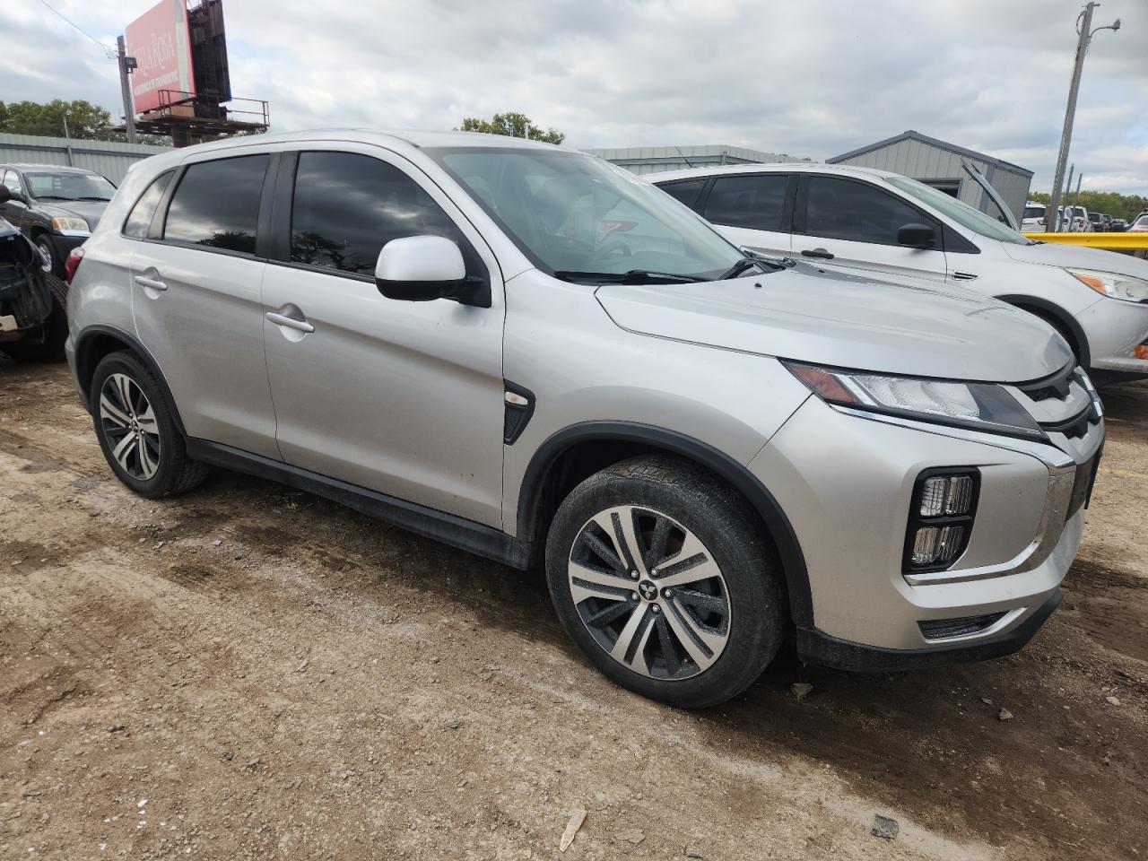 Mitsubishi Outlander Es Image 6