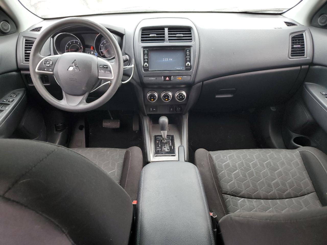 Mitsubishi Outlander Es Image 3