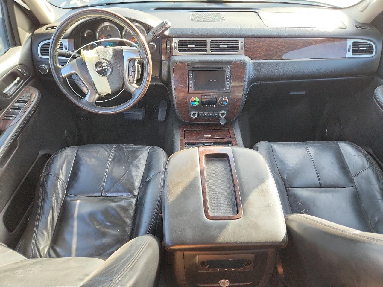 GMC Sierra Denali Image 9