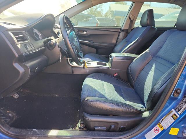 Toyota Camry Le Image 11