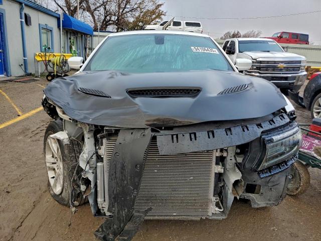 Dodge Charger Se Image 6