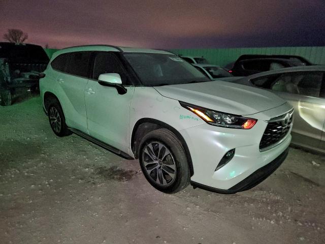 Toyota Highlander Xle Image 13