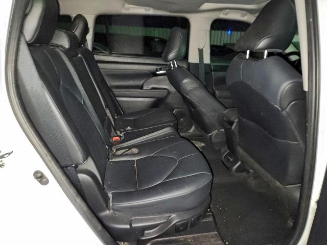 Toyota Highlander Xle Image 6