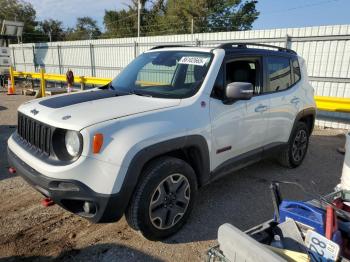 Salvage Jeep Renegade