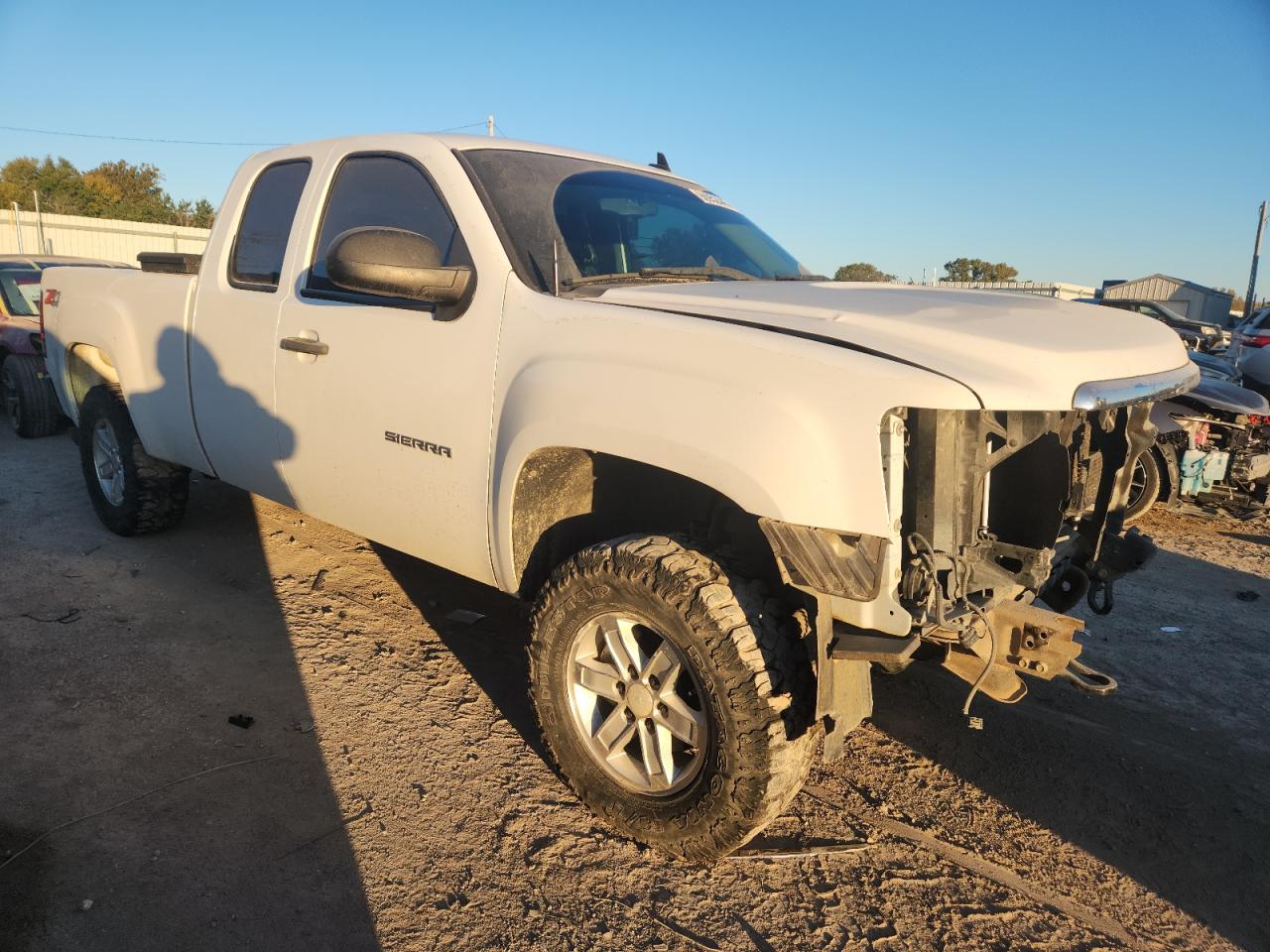 GMC Sierra K1500 Sle Image 3