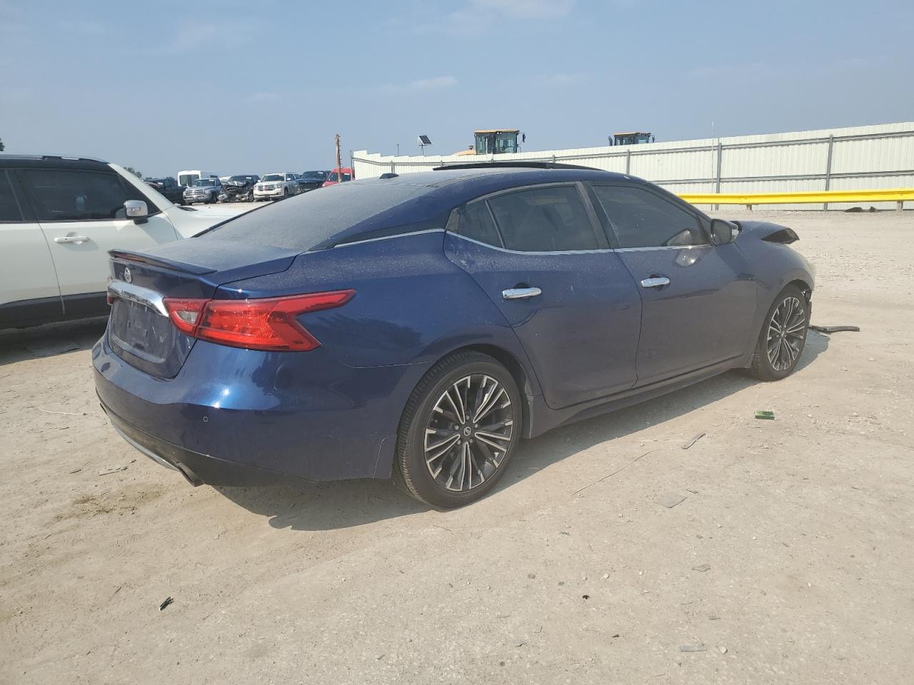 Nissan Maxima 3.5s Image 8