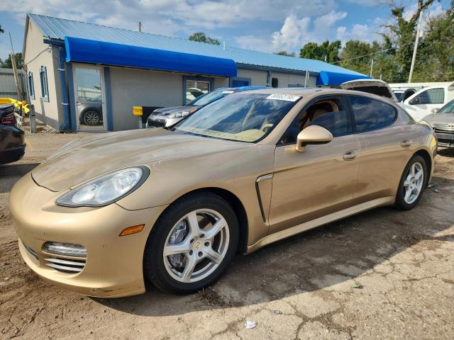  Salvage Porsche Panamera