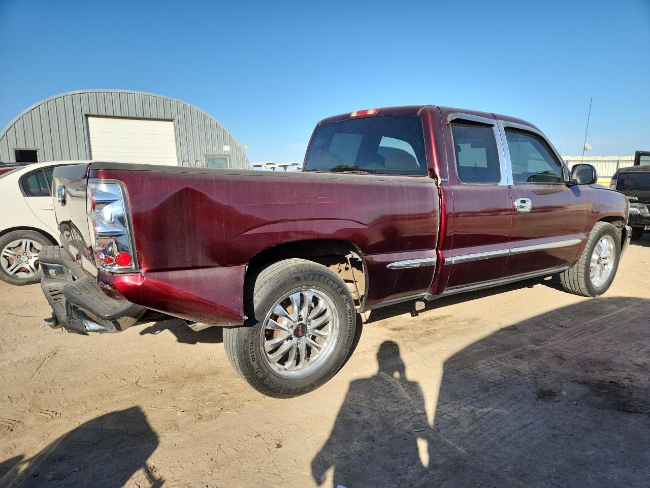 GMC Sierra C1500 Image 12