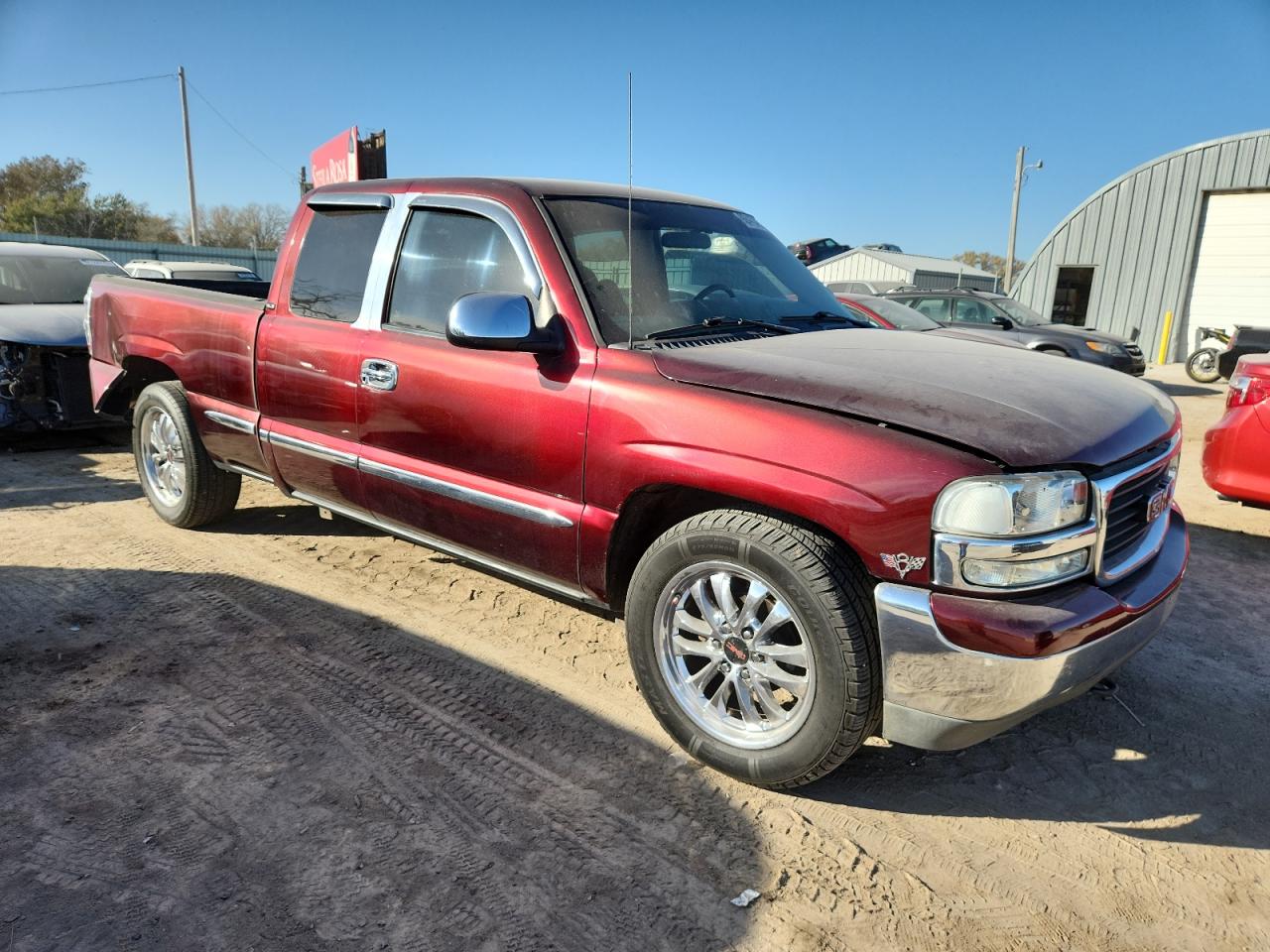 GMC Sierra C1500 Image 11