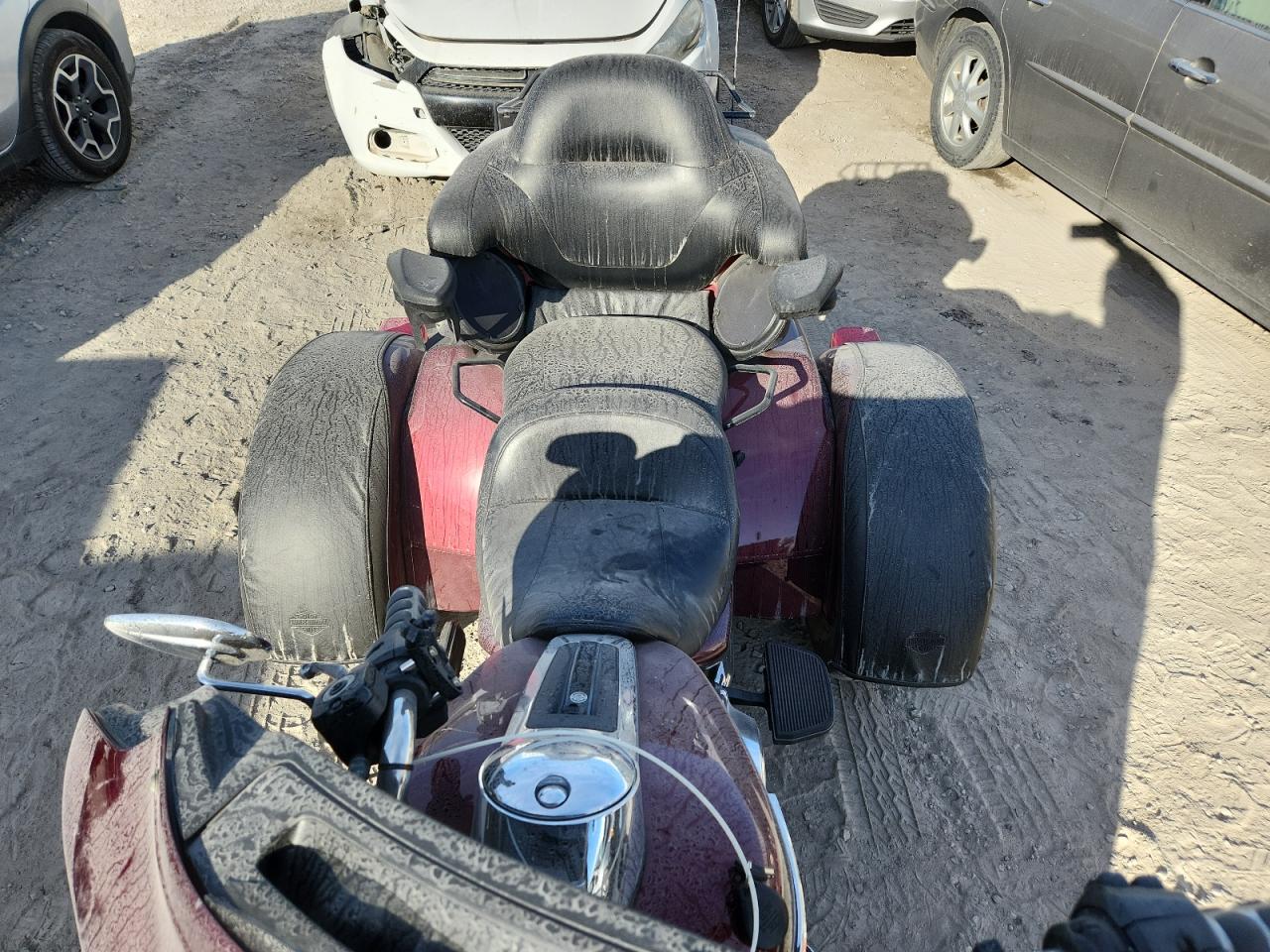 Harley-Davidson Fl Tri Glide Ultra Image 5