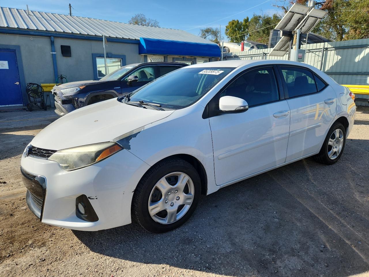 Toyota Corolla L Image 1