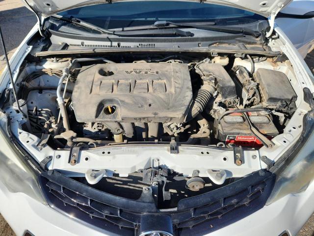 Toyota Corolla L Image 8