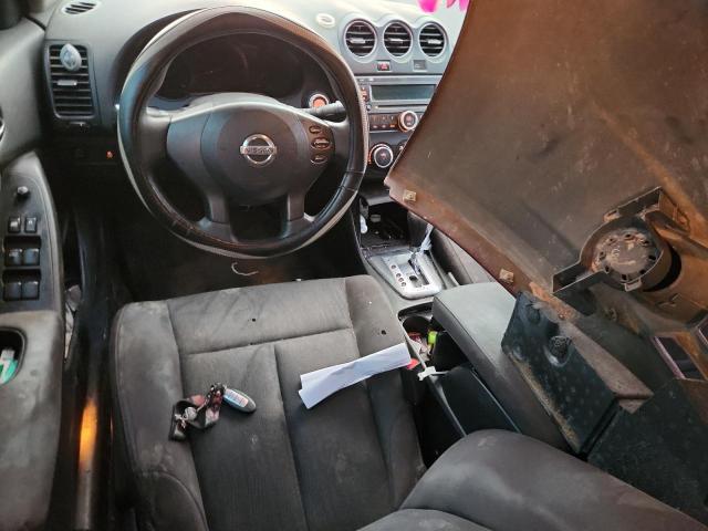 Nissan Altima Base Image 4