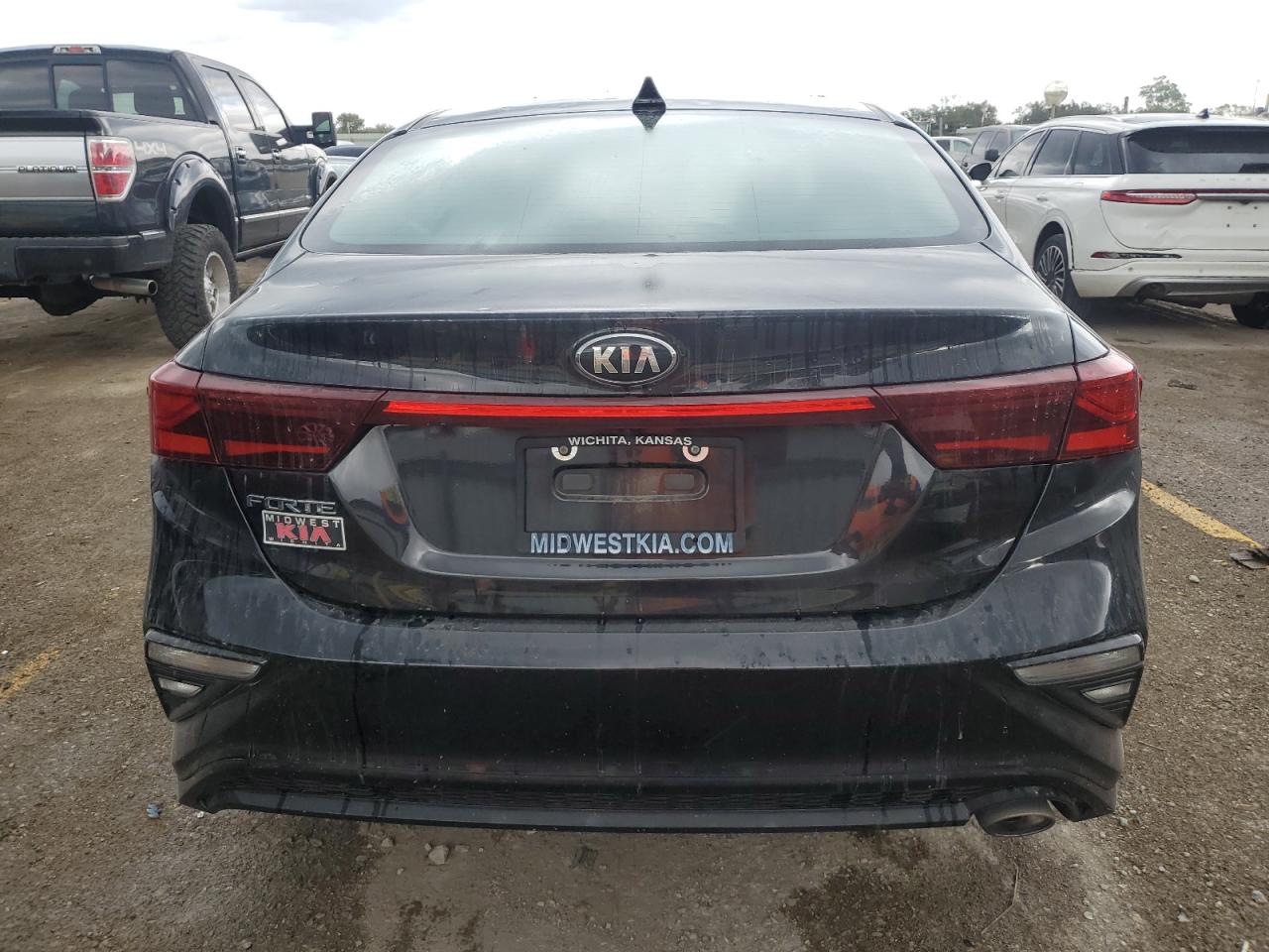 Kia Forte Fe Image 6