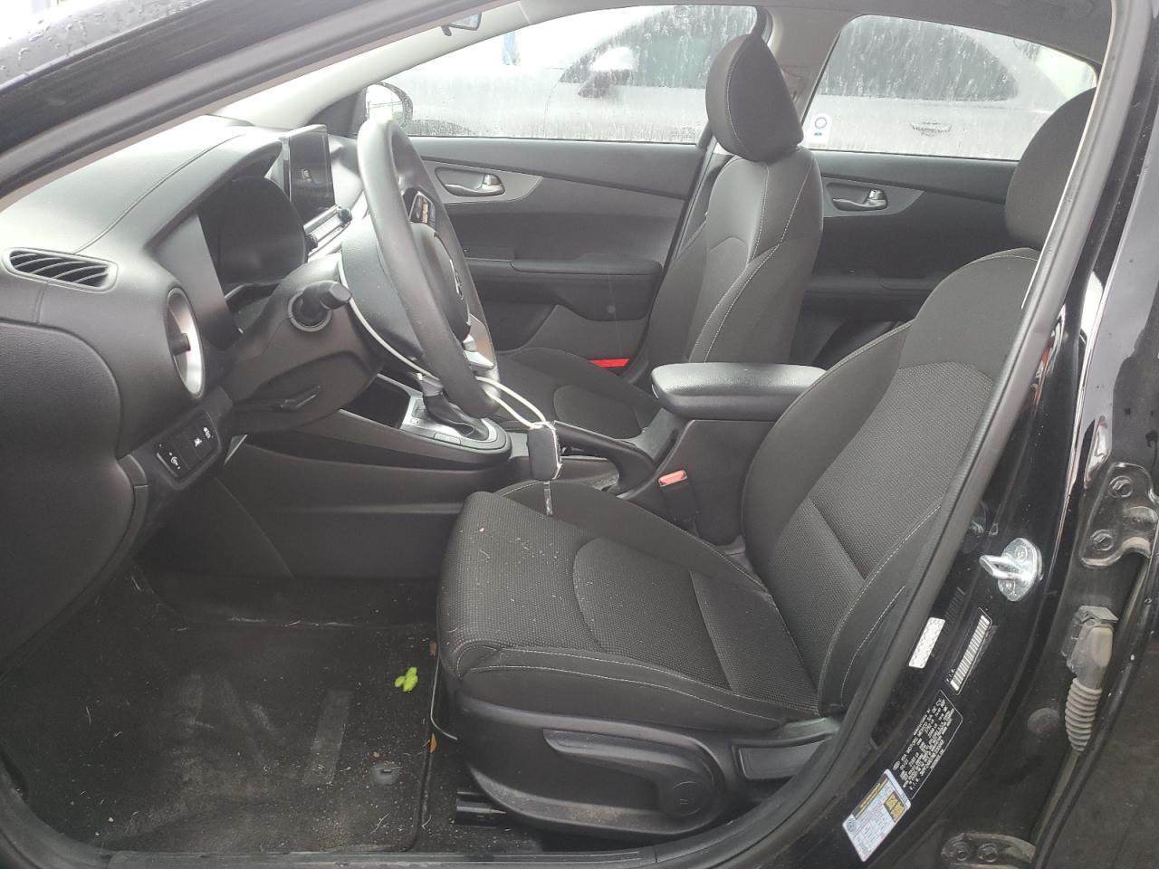 Kia Forte Fe Image 12