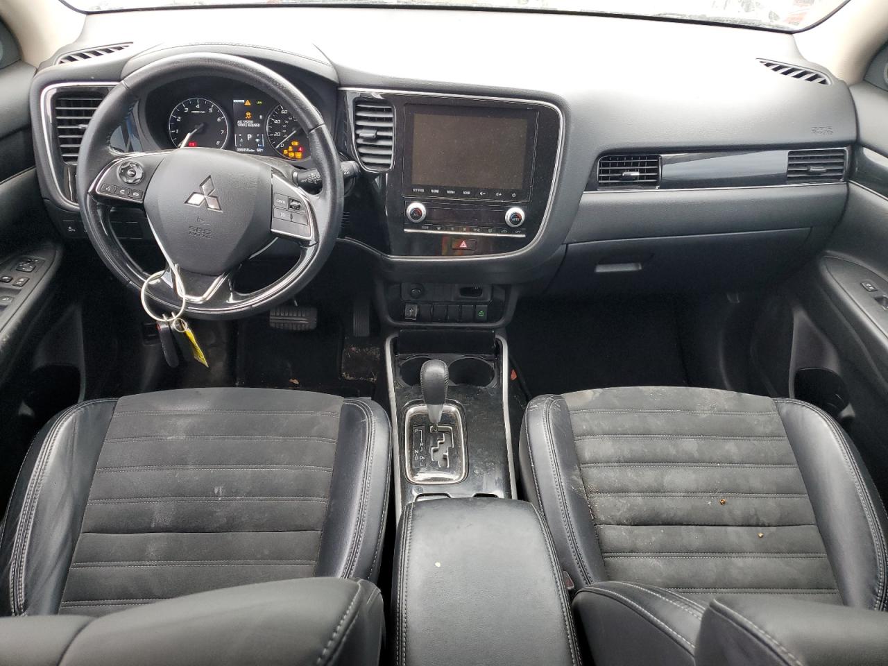 Mitsubishi Outlander Se Image 10