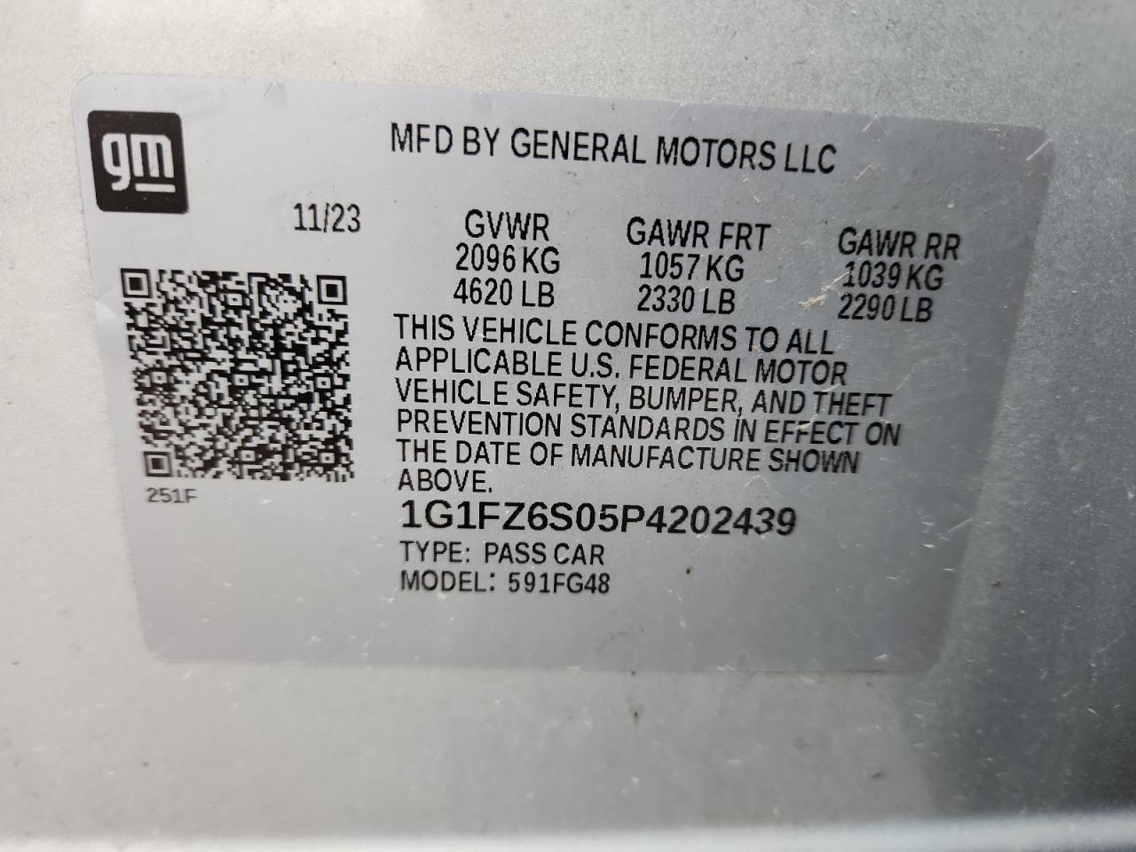 Chevrolet Bolt Premier Image 6