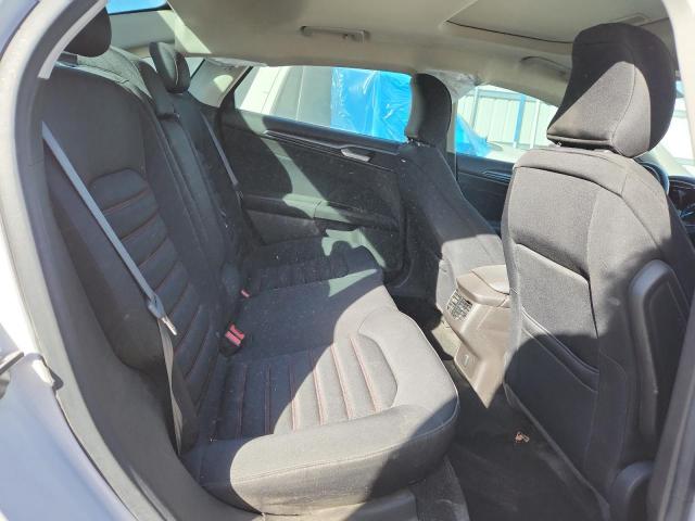 Ford Fusion Se Image 9