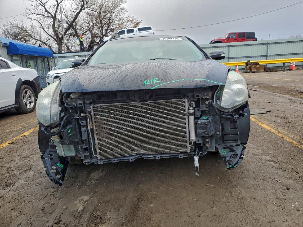 Nissan Altima S Image 2