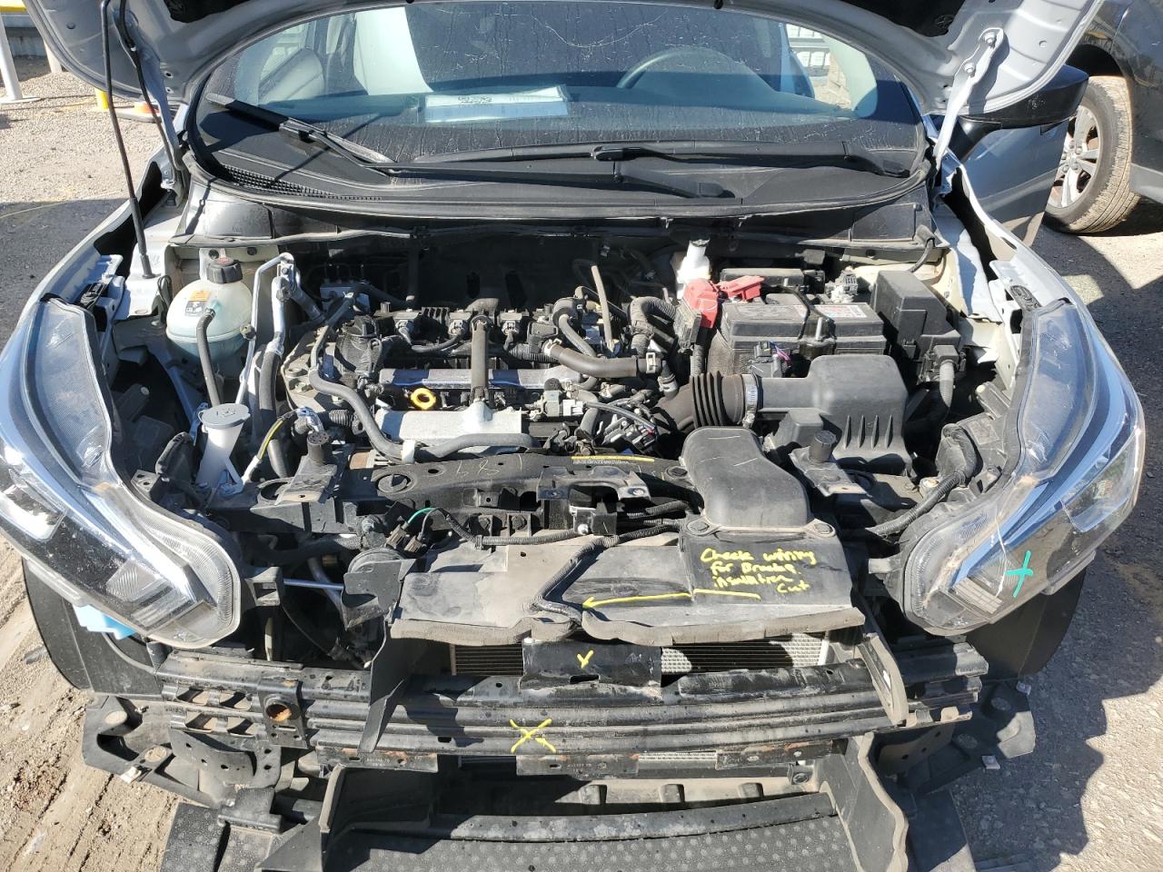 Nissan Versa S Image 9