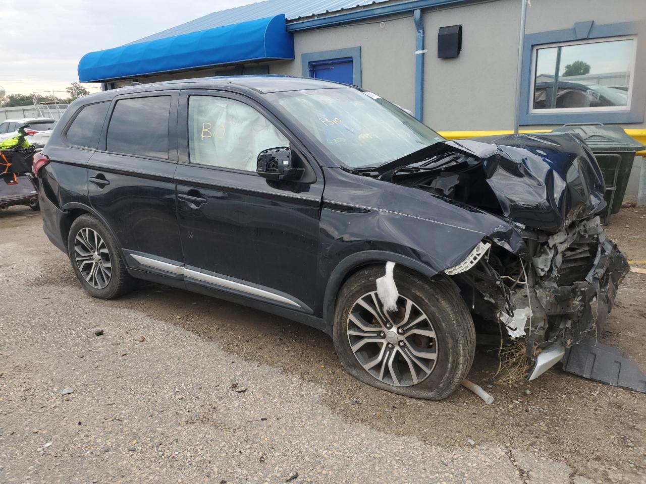 Mitsubishi Outlander Es Image 4