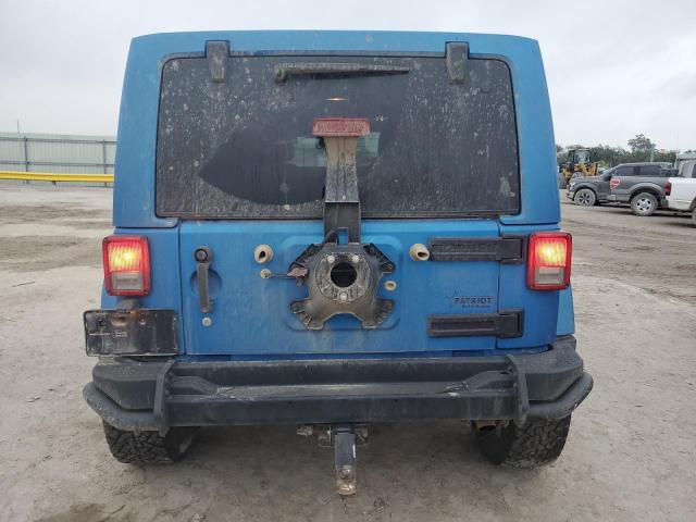 Jeep Wrangler Sahara Image 7