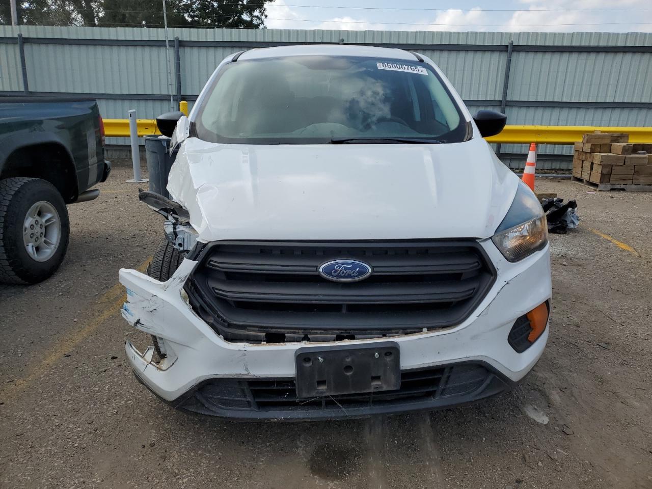 Ford Escape S Image 5